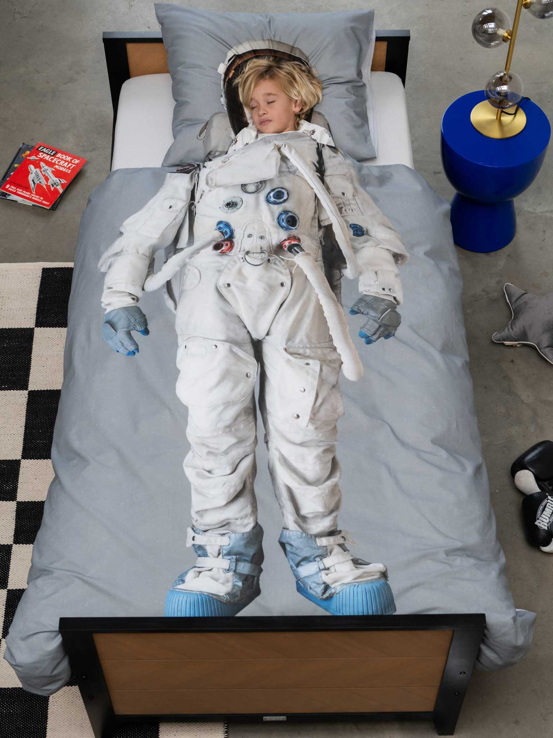 Snurk astronaut dekbedovertrek 140x200 cm met grijze ruimteprint en biologisch katoen