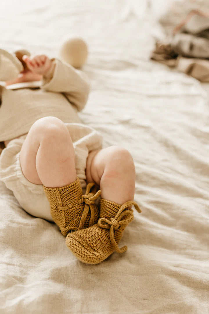 Hvid - Slofjes Ochre | 9-15m