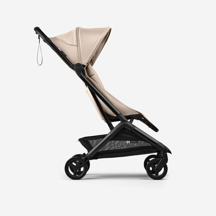Bugaboo Butterfly2 buggy in Desert Taupe, ingeklapt en gebruiksklaar