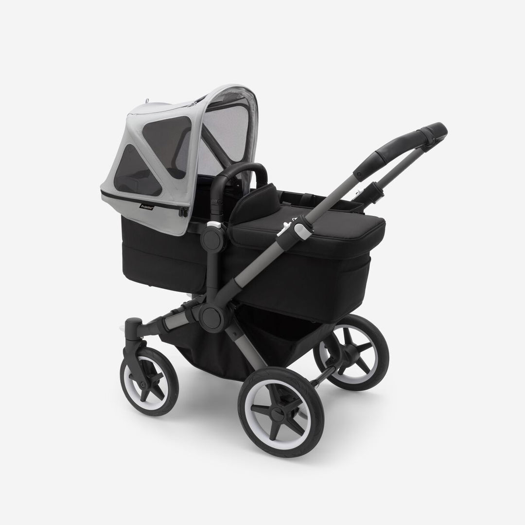 Bugaboo Donkey5 Breezy Zonnekap in Misty Grey met UPF 50+ bescherming en breezy venster.