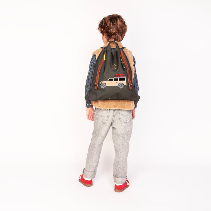 Waterafstotende turnzak met avontuurlijke print – Camp Life design