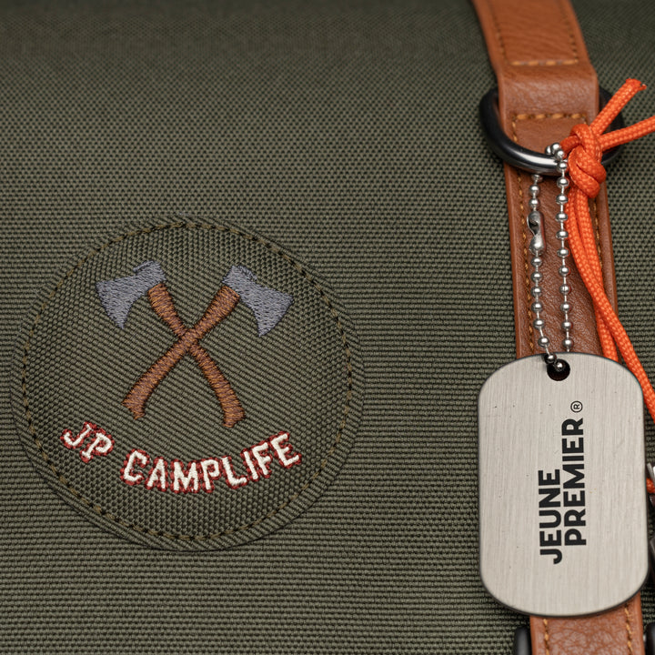 Waterafstotende turnzak met avontuurlijke print – Camp Life design