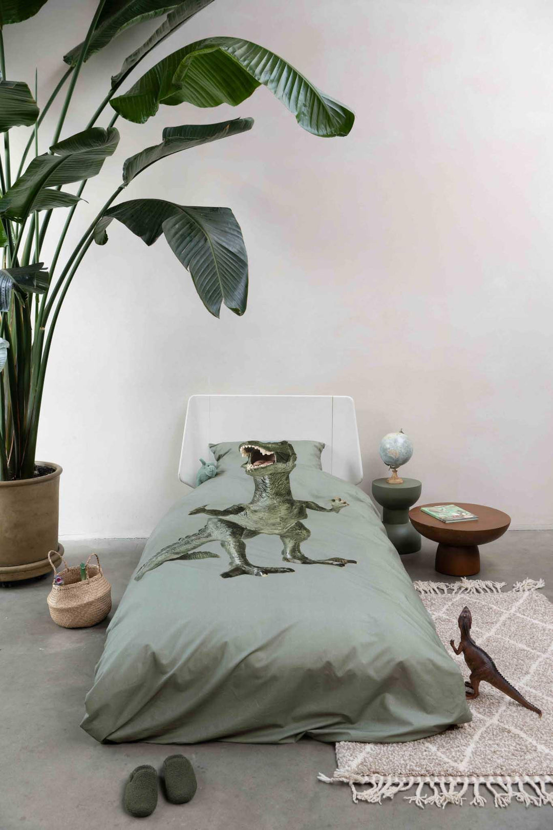 Snurk Dino dekbedovertrek 140x200 cm in Jurassic Green met T-rex print van biologisch katoen