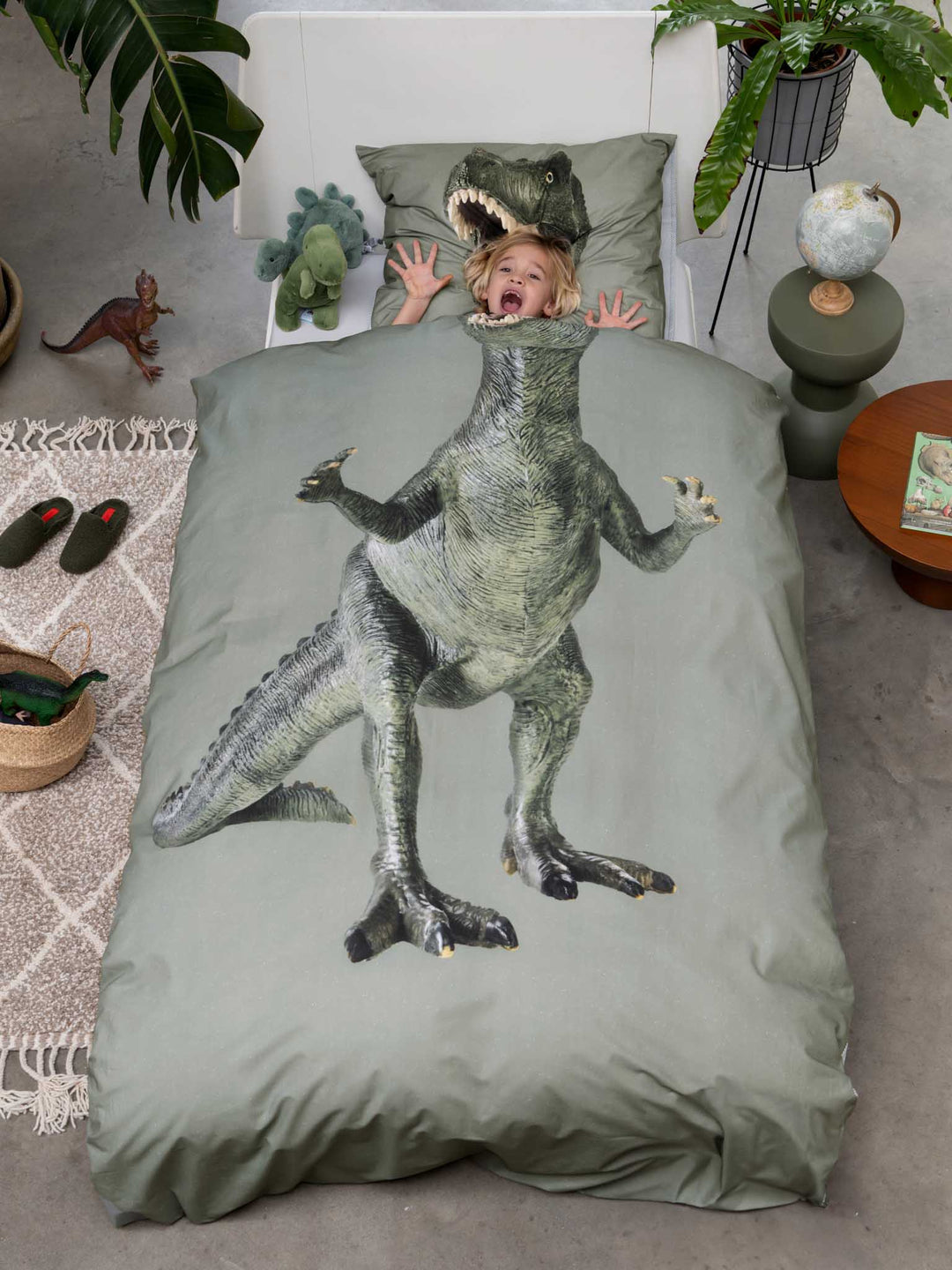 Snurk Dino dekbedovertrek 140x200 cm in Jurassic Green met T-rex print van biologisch katoen