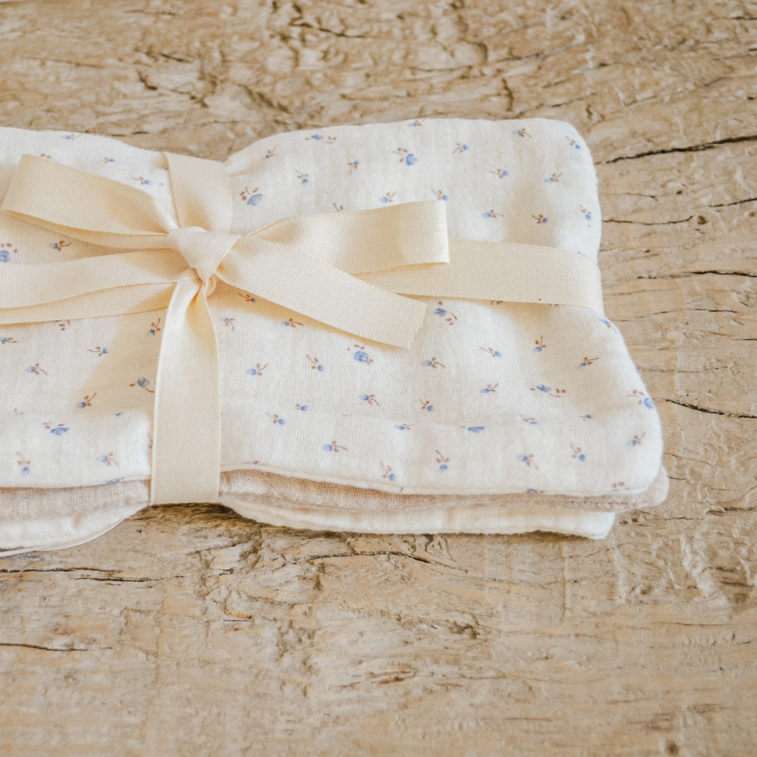 Set van 3 Coco & Pine washandjes Ellis, katoen in ecru met paarse bloemenprint
