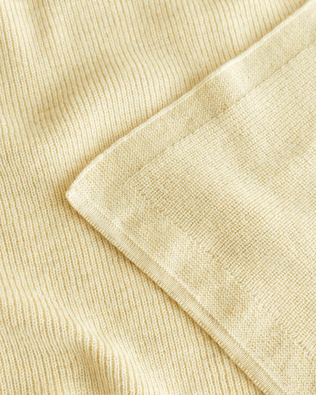 Hvid deken Felix van merinowol in Light Yellow, 70x95 cm