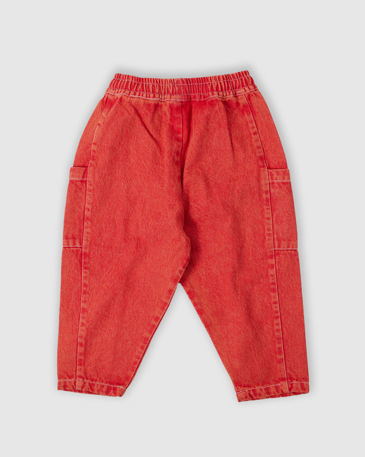 Goldie + Ace rode jeans Kit Pocket met oversized zakken en elastische taille