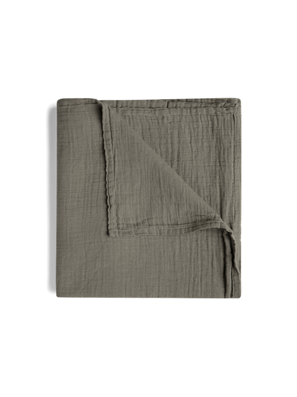 Garbo&Friends tetradoek in Geranium rood van zacht mousseline katoen, 100 x 110 cm