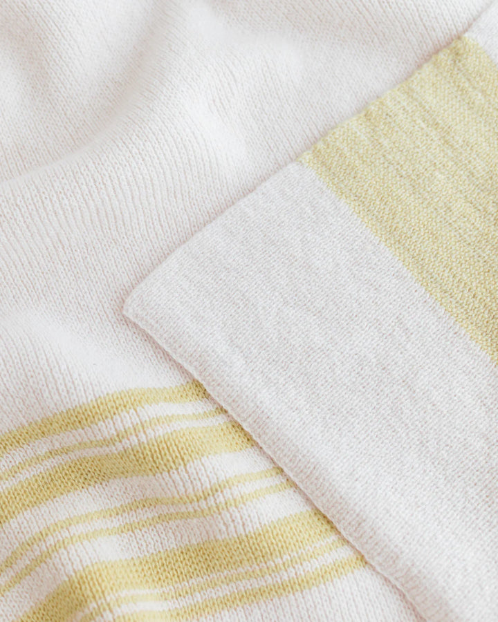 Warm gebreid Hvid deken Gilbert in Silver/Light Yellow, 70x95 cm
