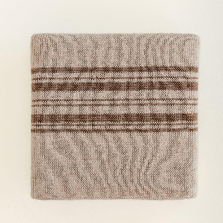 Hvid - Deken 70 x 95 cm Gilbert | Sand / Walnut