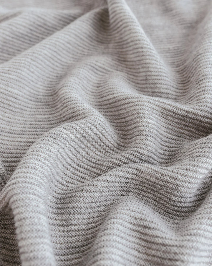 Hvid deken Gust van merinowol in Grey Melange, 70x95 cm