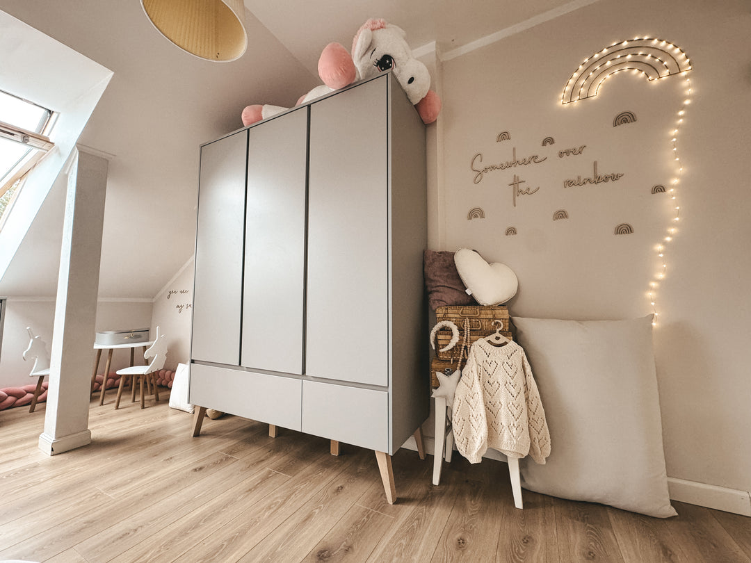 Pinio - Kast 3 Deuren Swing | Grey