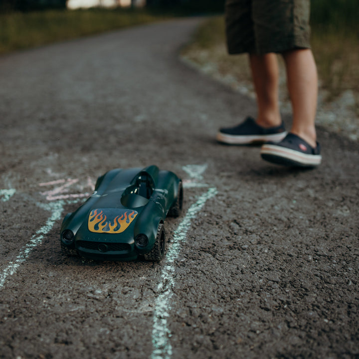 Kidywolf Auto Met Afstandsbediening KidyCar in groen met rubberen banden en automatisch lichtsysteem