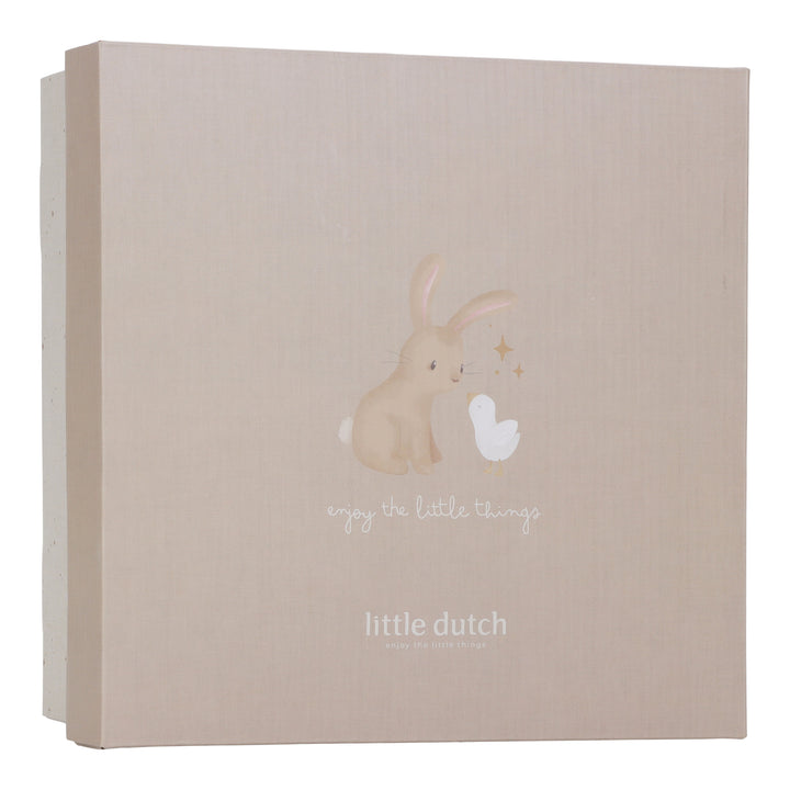 Little Dutch Giftset Newborn Naturals met zachte eerste speeltjes