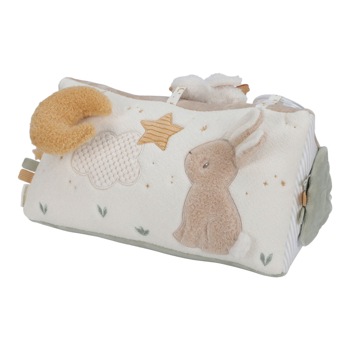 Little Dutch Activiteitendriehoek Newborn Naturals met zachte structuren en geluidjes