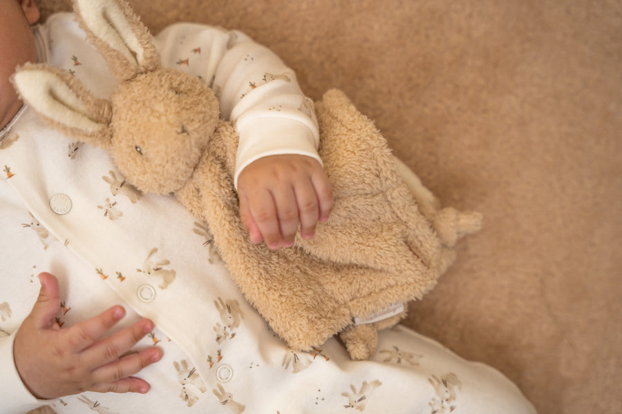 Little Dutch Knuffeldoek Baby Bunny, zacht en troostend, voorzien van een knuffelkonijntje, ideaal voor baby's vanaf de geboorte