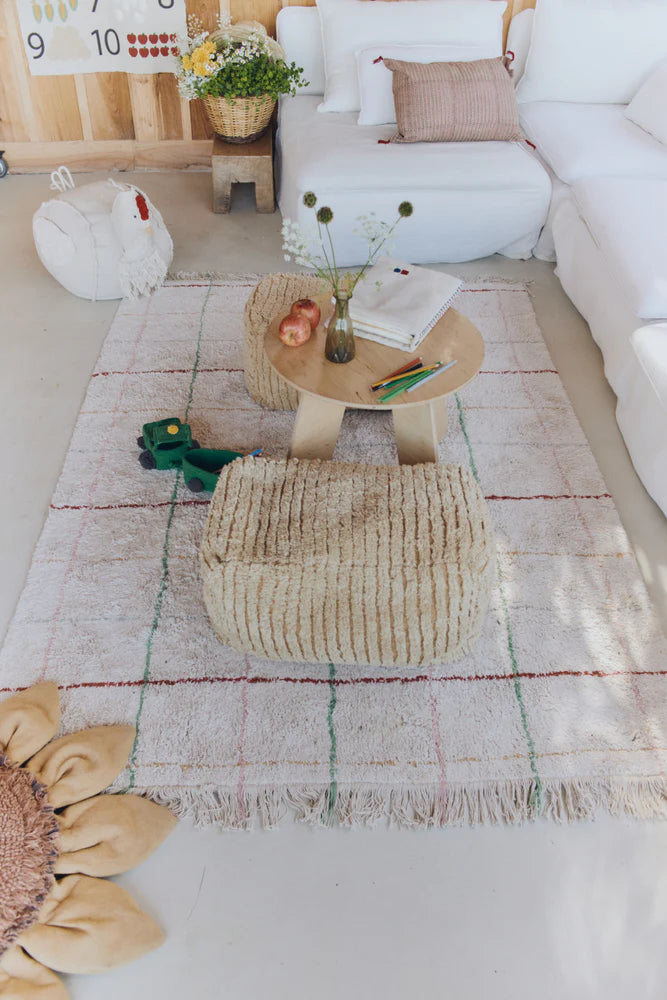 Lorena Canals wasbaar tapijt 90x130 cm in Vintage Nude met strepen en franjes, rustieke stijl
