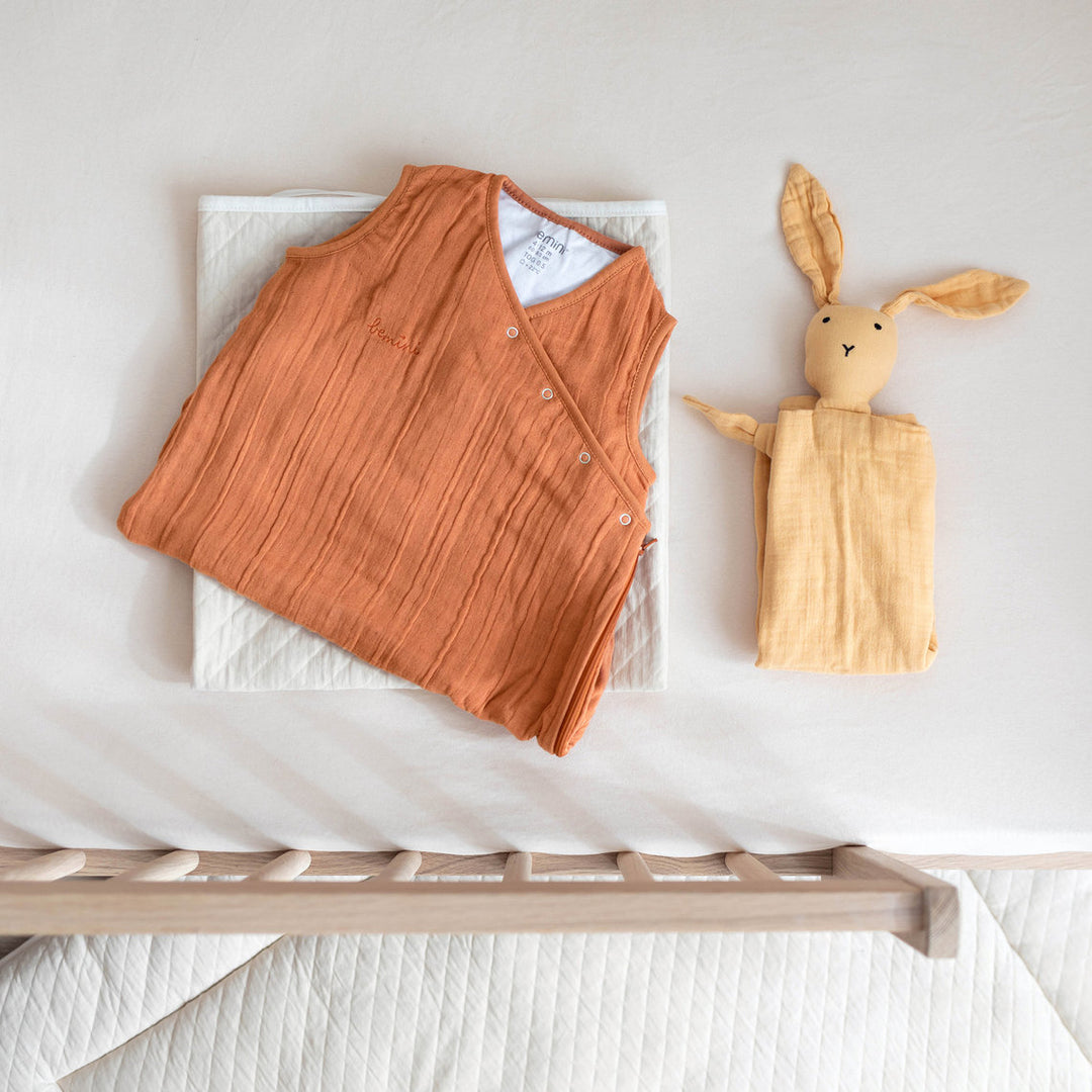 Bemini - Magic Bag Slaapzak 4-12m Swaddle Bamboe 0.5 | Pumpkin