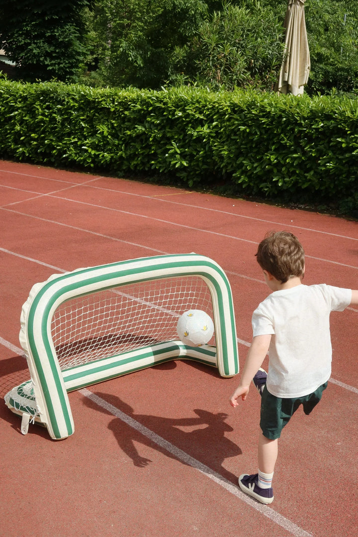 Konges Slojd - Drijfbare Goal Met Bal | Green Stripe