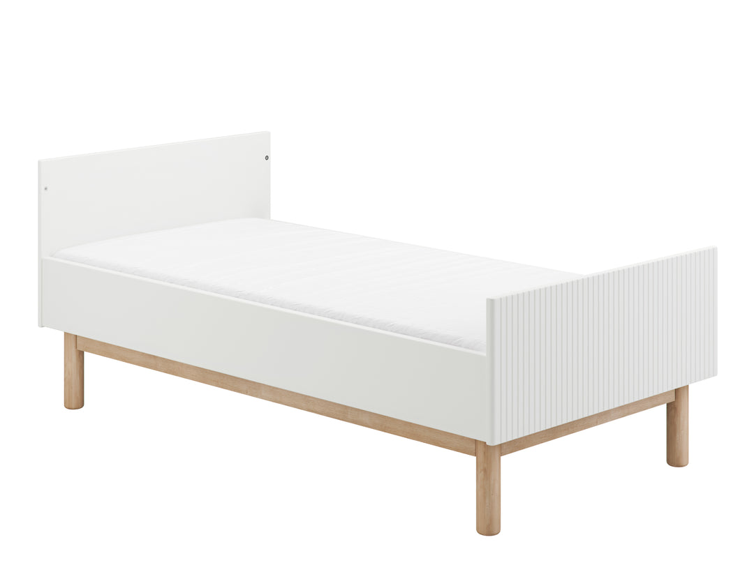 Pinio Miloo kinderbed 70x140 cm wit met ombouwoptie naar bank