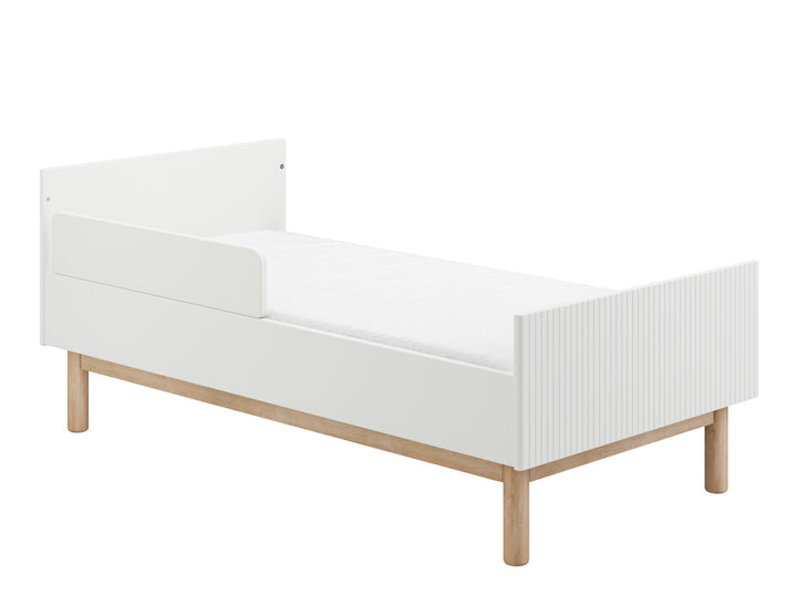 Pinio Miloo kinderbed 70x140 cm wit met ombouwoptie naar bank