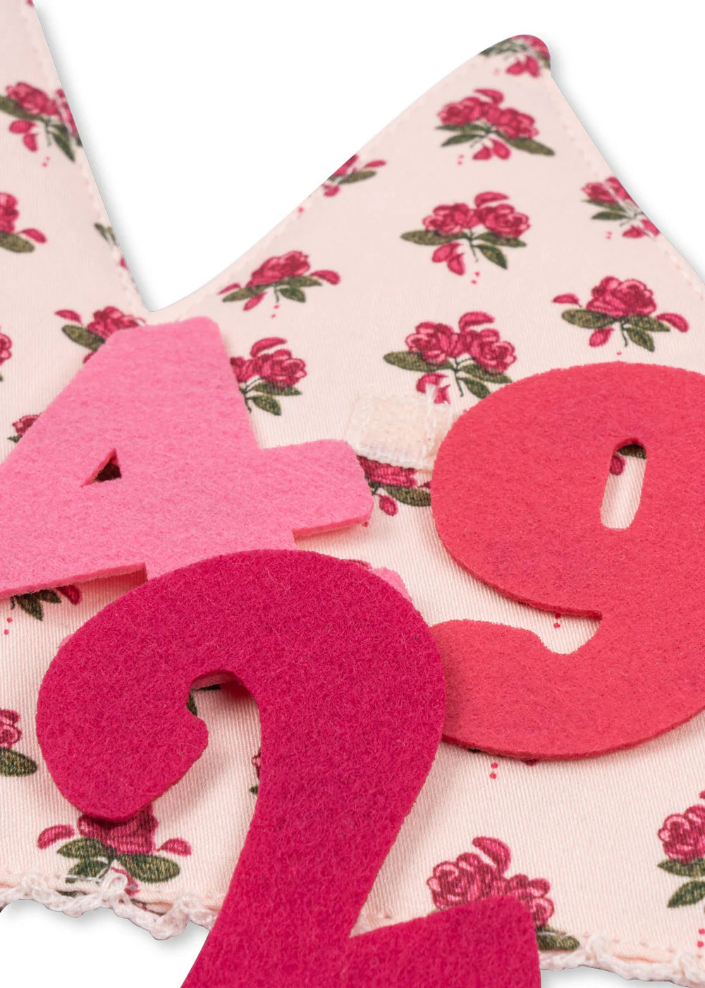 Konges Slojd verjaardagskroon in Rosie Blush – verstelbaar en feestelijk