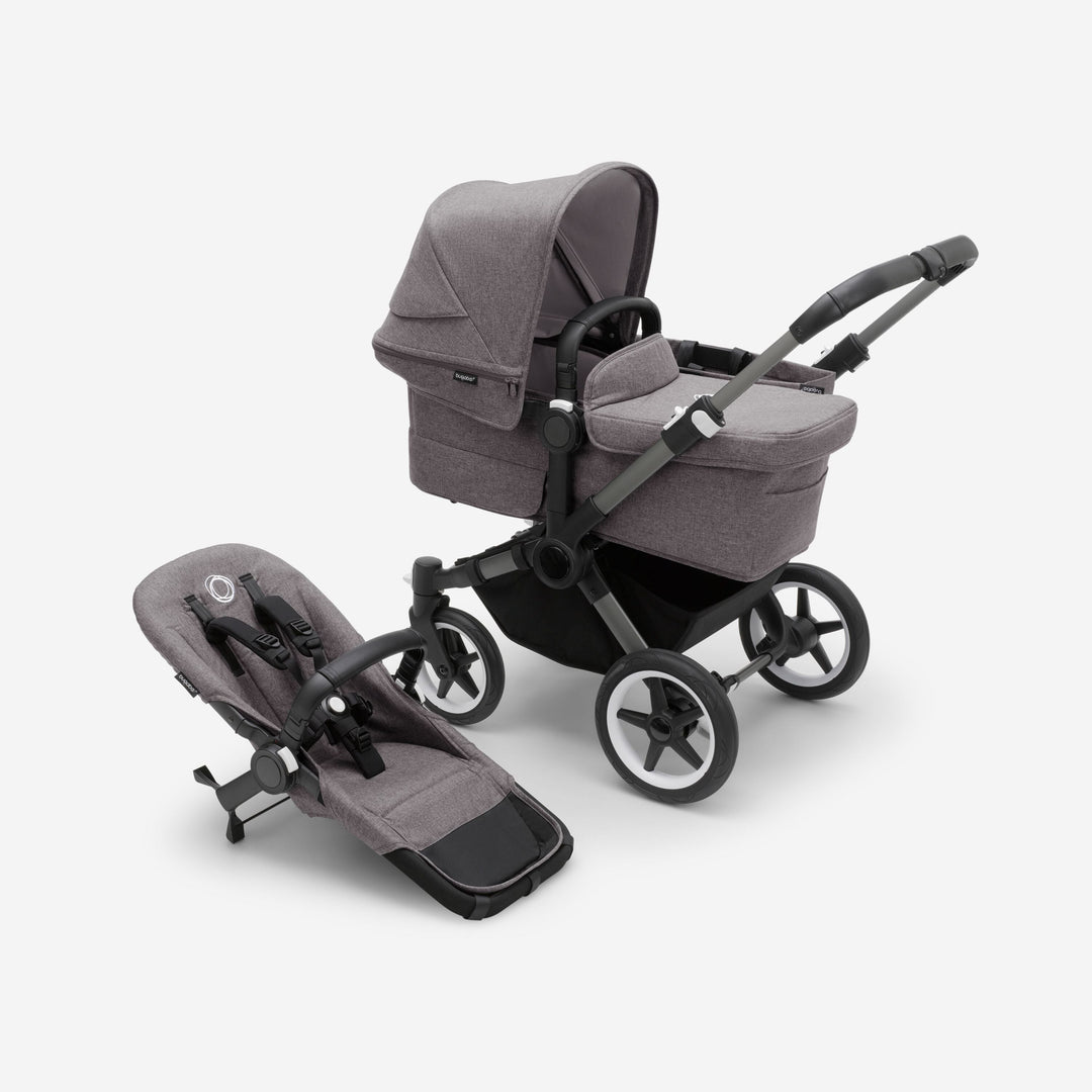 Bugaboo Donkey5 Mono kinderwagen in Graphite / Grey Melange, om te vormen tot duo kinderwagen, met ruime opbergcapaciteit en UPF 50+ zonnekap.