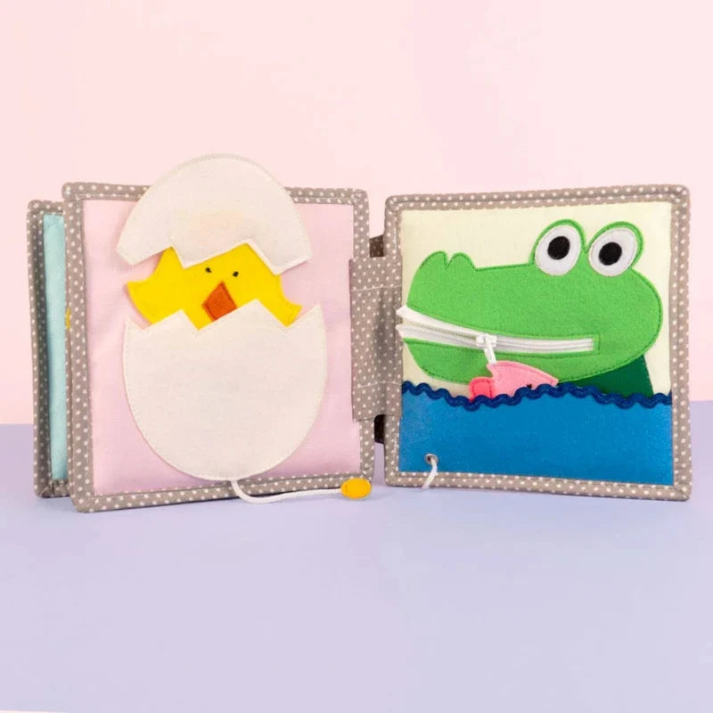 Jolly Designs - Voelboekje Kiekeboe