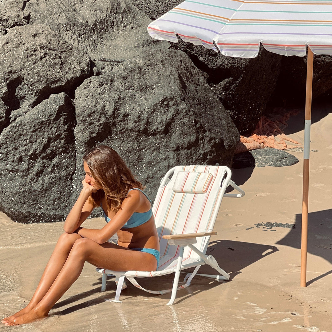 Sunnylife Luxe Rio Sun Multi Stripe strandstoel met koelvak