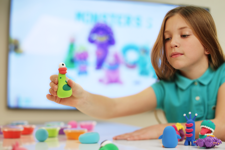 Hey Clay Starterset Klei Animals met 15 potjes in diverse kleuren