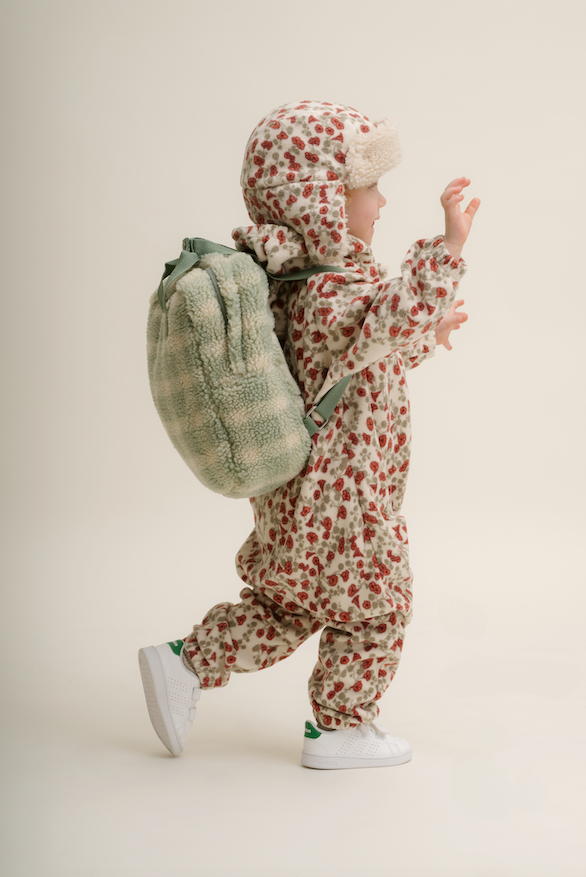 Zachte teddy rugzak Garbo & Friends Pile in Sage Check met ruitjesprint, gerecycled polyester