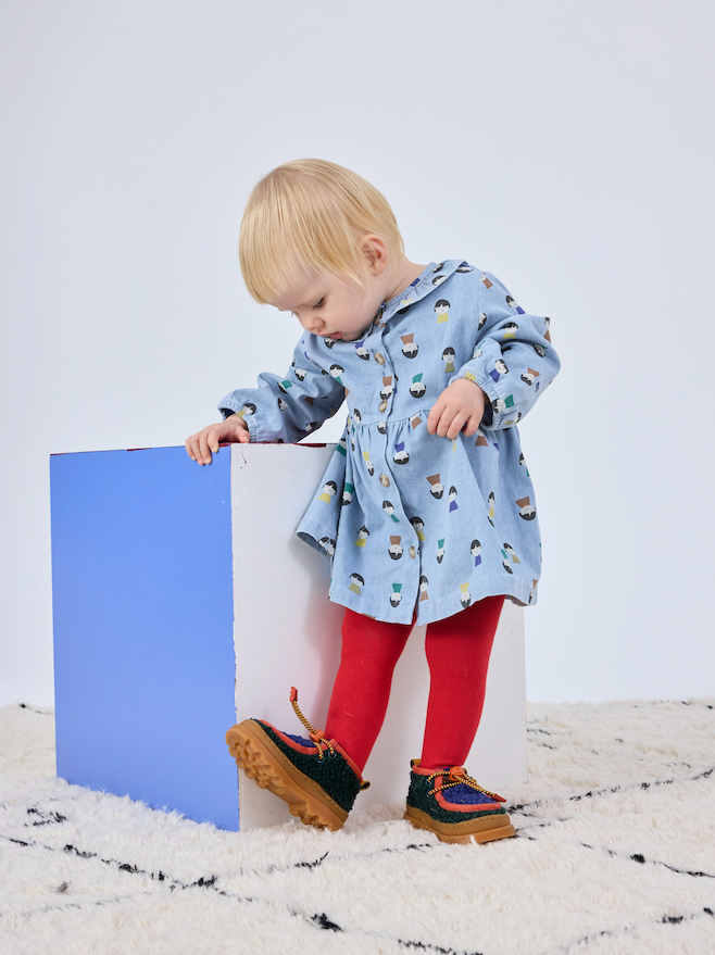 Bobo Choses - Jurk Baby Game Pawns All Over Denim Light Blue