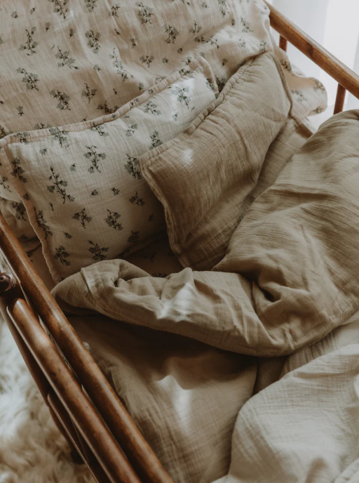 Garbo & Friends - Donsovertrek Junior 100 x 140/40 x 60 cm | Olive