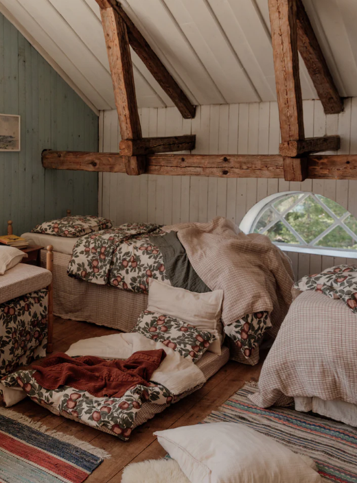 Garbo & Friends - Gevuld Deken 100 x 140 cm | Pomme