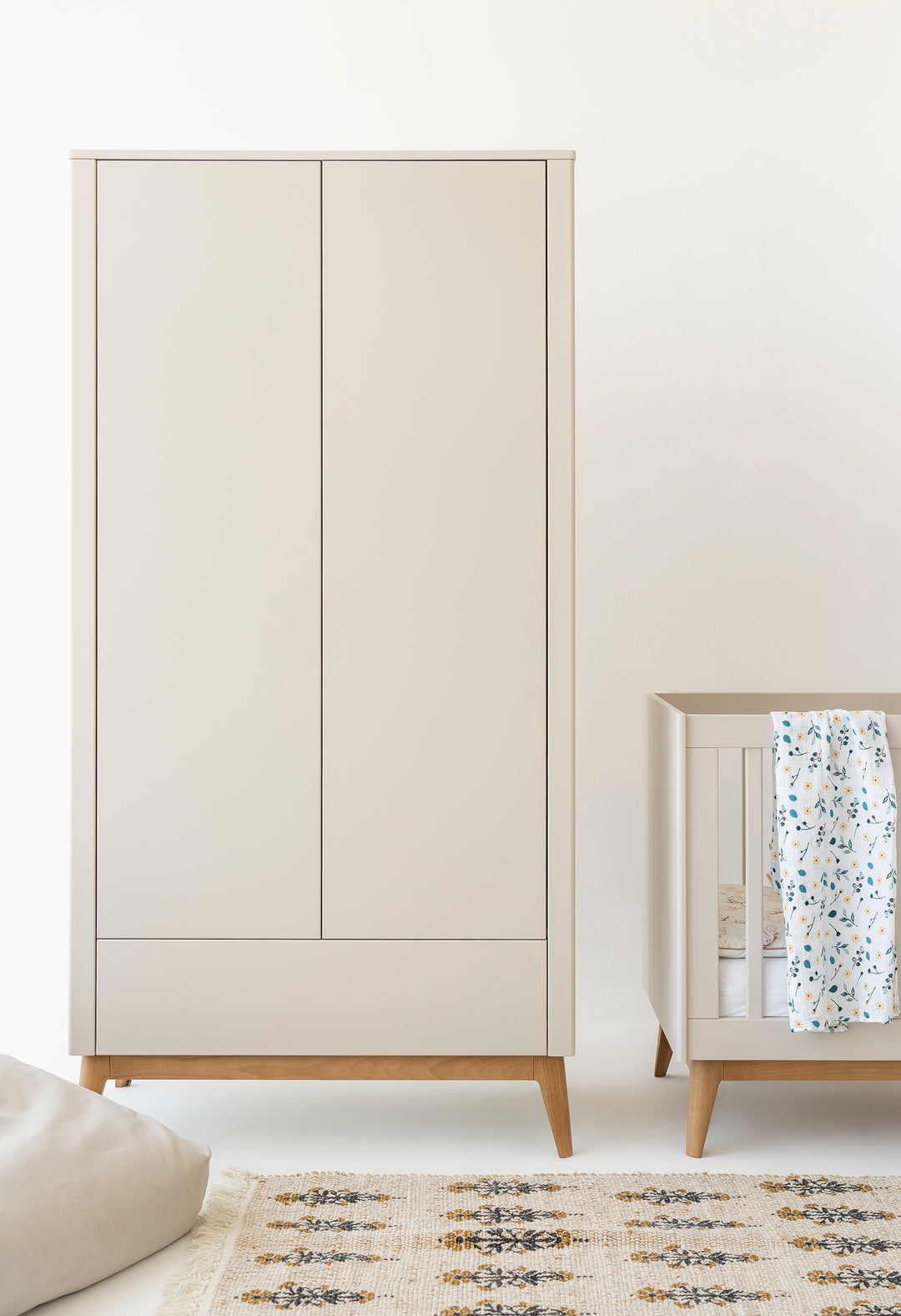 Pinio - Kast Seth 2 Deuren Champagne