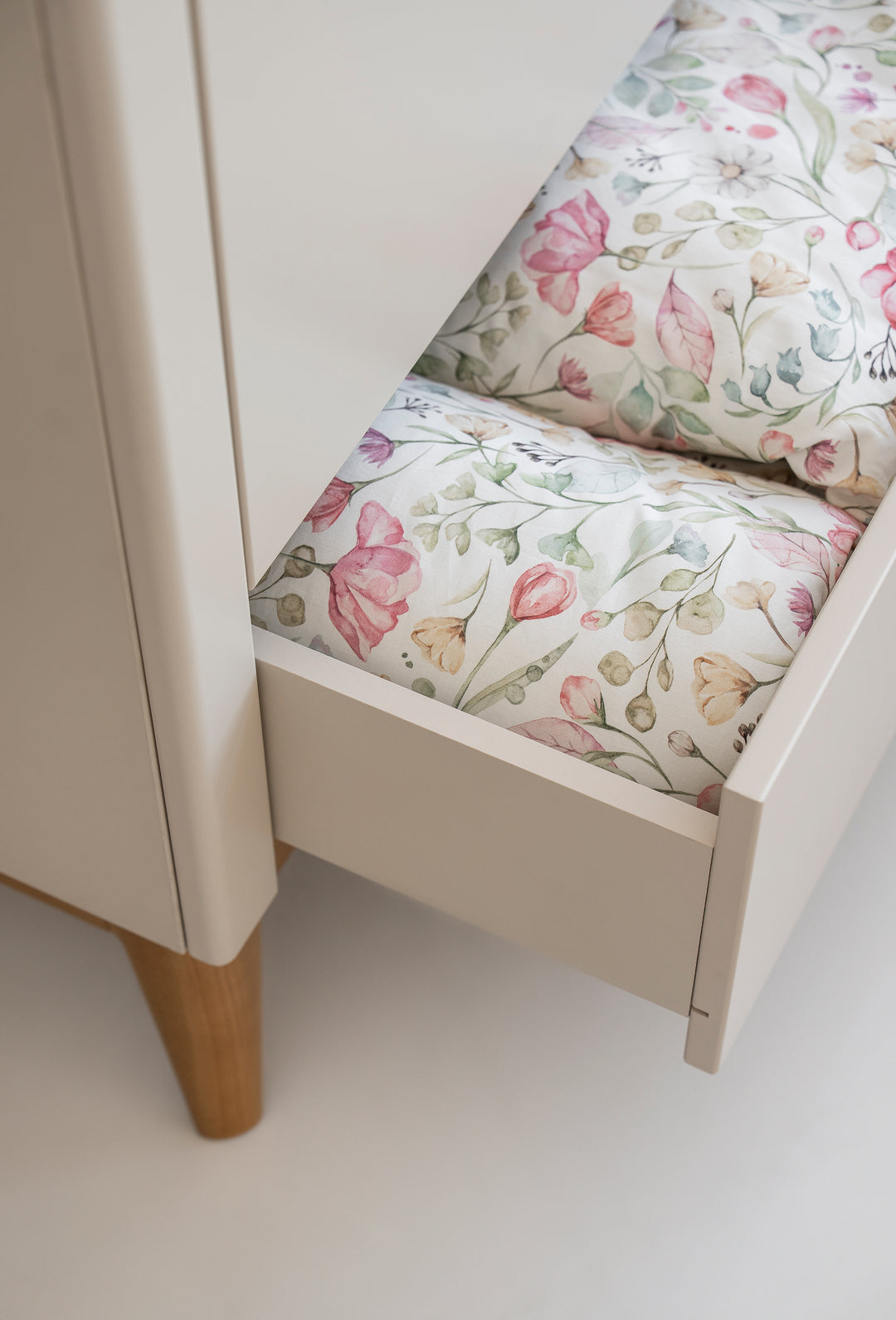 Pinio - Commode Seth 3 Laden + 1 Deur Champagne