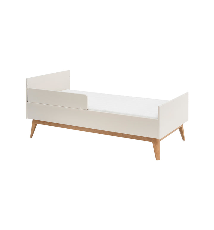 Pinio - Bed 70 x 140 cm Seth Champagne