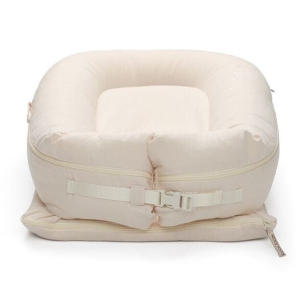 Baby Nest Deluxe+ Sand Chambray