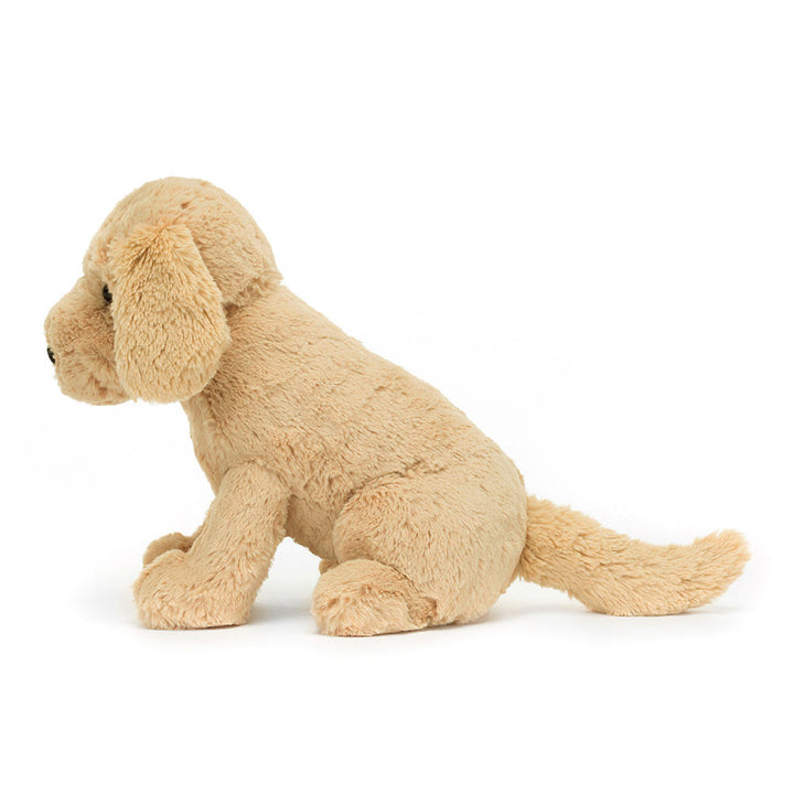 Schattige knuffel in de vorm van een golden retriever pup, 27 cm groot, met grote flaporen en bruine ogen