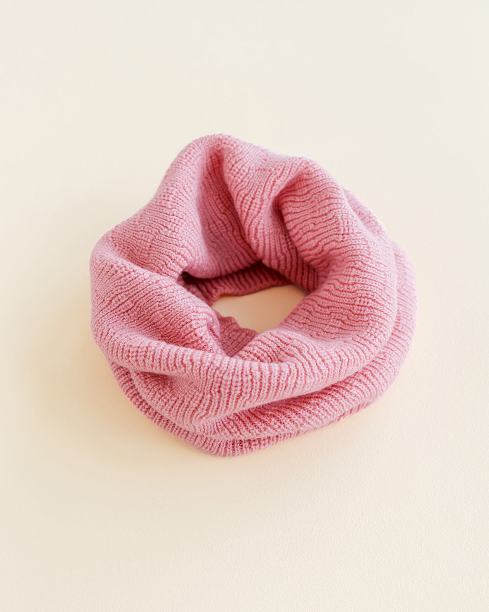 Hvid Gigi Tube sjaal in Cotton Candy, merinowol col voor kinderen