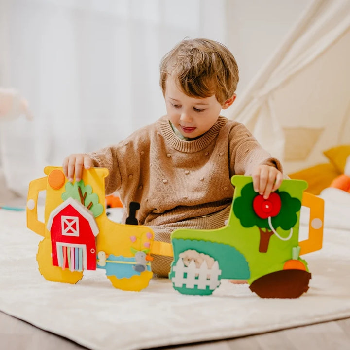 Jolly Designs - Travel Buddy Traktor