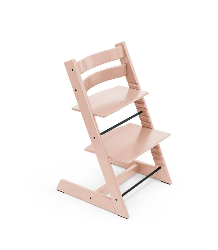 Stokke Tripp Trapp Serene Pink kinderstoel in Scandinavisch design, verstelbaar en duurzaam.