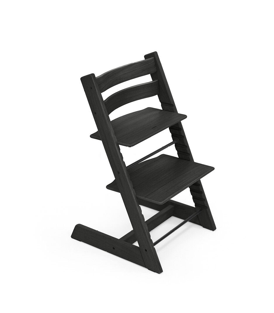 Stokke Tripp Trapp Oak Black kinderstoel in Scandinavisch design, verstelbaar en duurzaam.