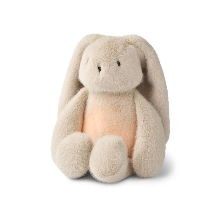 Liewood Hattie Rabbit Humming Knuffel in wit met zacht LED-licht en smart-cry detectie, ideaal voor baby's rust en slaap