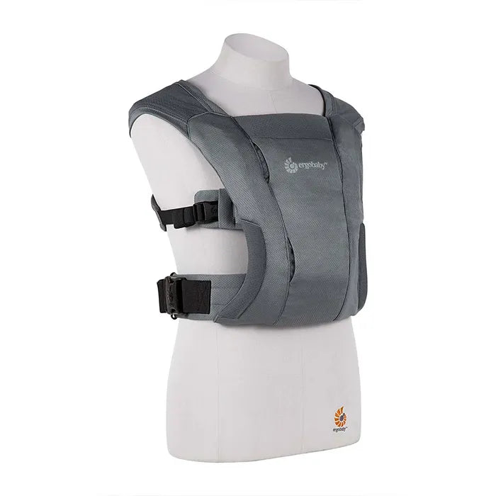 Ergobaby Embrace draagzak Soft Air Mesh in Washed Black voor pasgeborenen