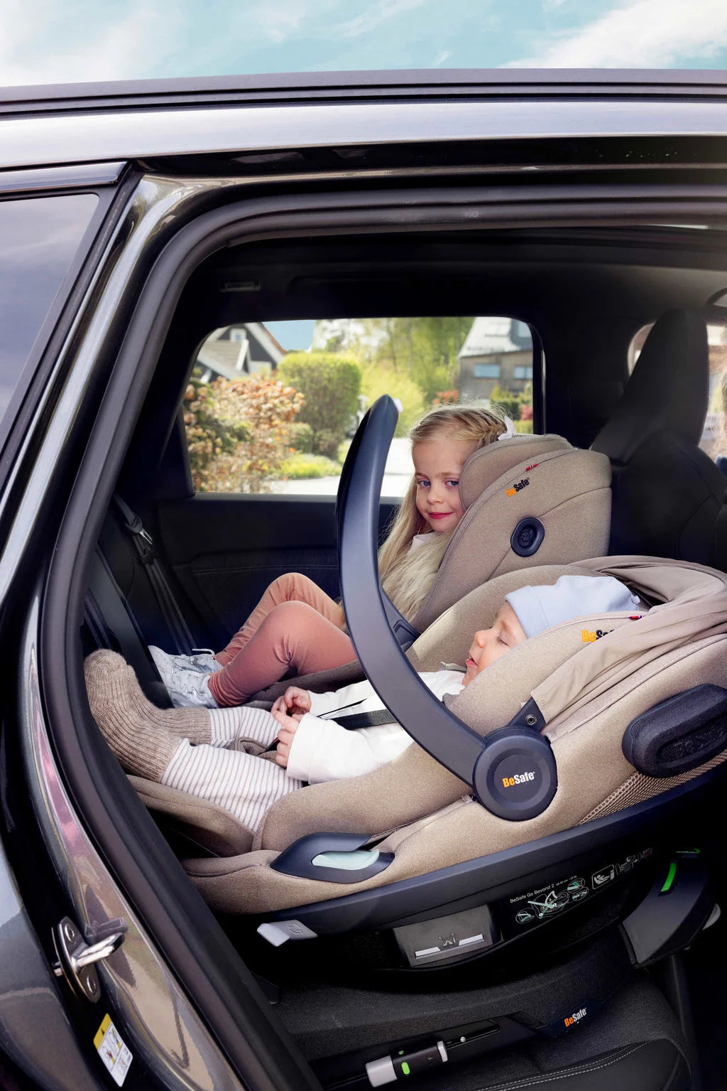 Besafe - Autostoel Go Beyond 2 Groep 0+ | Dark Sand Soft Breeze