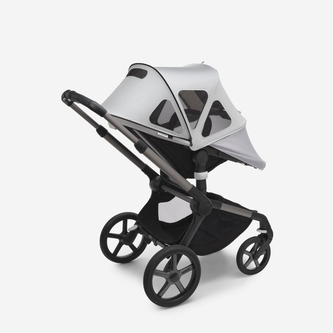 Bugaboo Fox5 Breezy Zonnekap in Misty Grey met UPF 50+ bescherming en breezy venster.