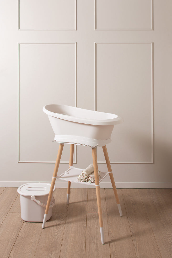 Bebe-jou babybad Sense Light Oat met ergonomisch ontwerp voor comfort.