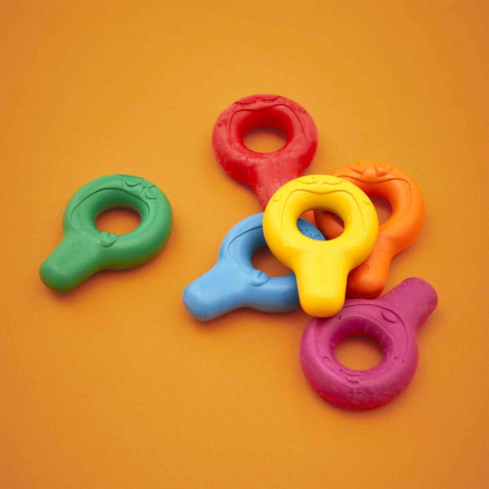 Set van 6 ergonomische Janod waskrijtjes in heldere kleuren voor baby’s vanaf 12 maanden