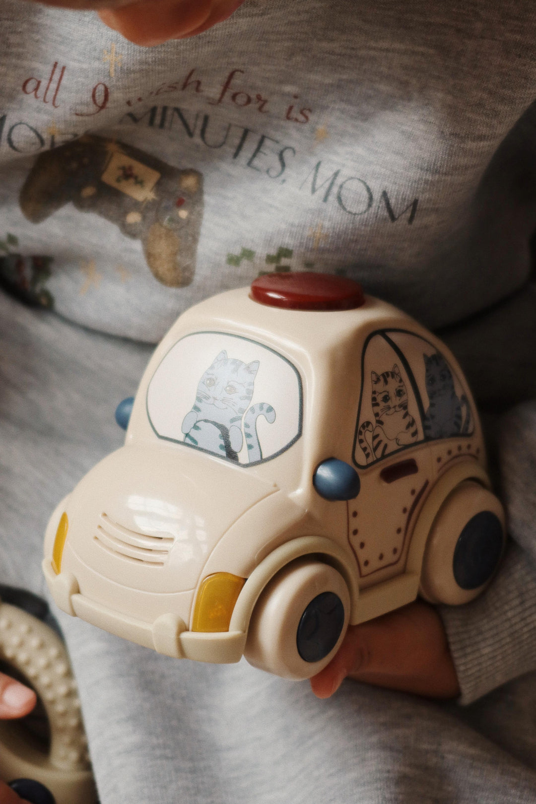 Konges Slojd - Auto Remote Control Police Car | Beige